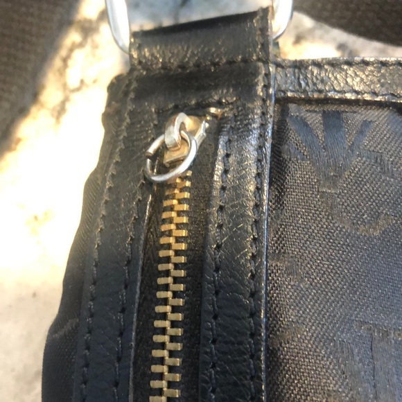 Versace monogram crossbody in black - Picture 6 of 11